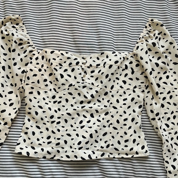 NWT Ivory Square Neck Top - Picture 3 of 4